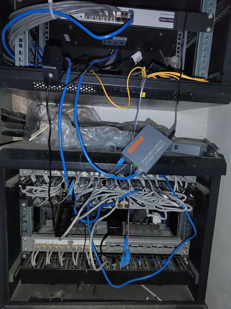 網(wǎng)絡(luò)維護(hù)與監(jiān)控安裝 現(xiàn)代電腦維修的新維度